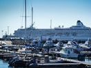 Crystal Symphony dock in Sept-Îles